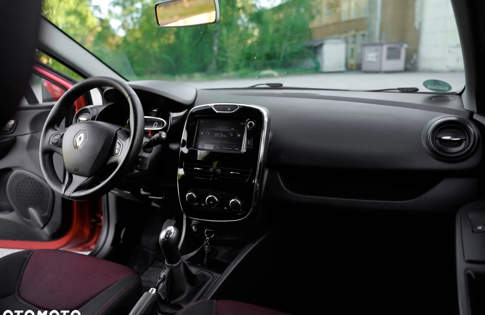 Renault Clio cena 24900 przebieg: 168000, rok produkcji 2013 z Żagań małe 277
